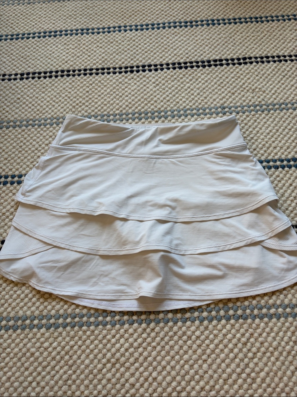 Athleta girls white swing skirt size 14